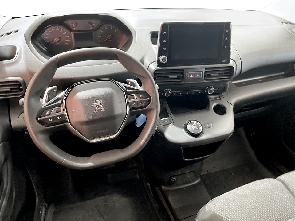 Bild på Peugeot Partner PRO 1.5 BHDi  130hk Aut L1 DRAG VÄRMARE