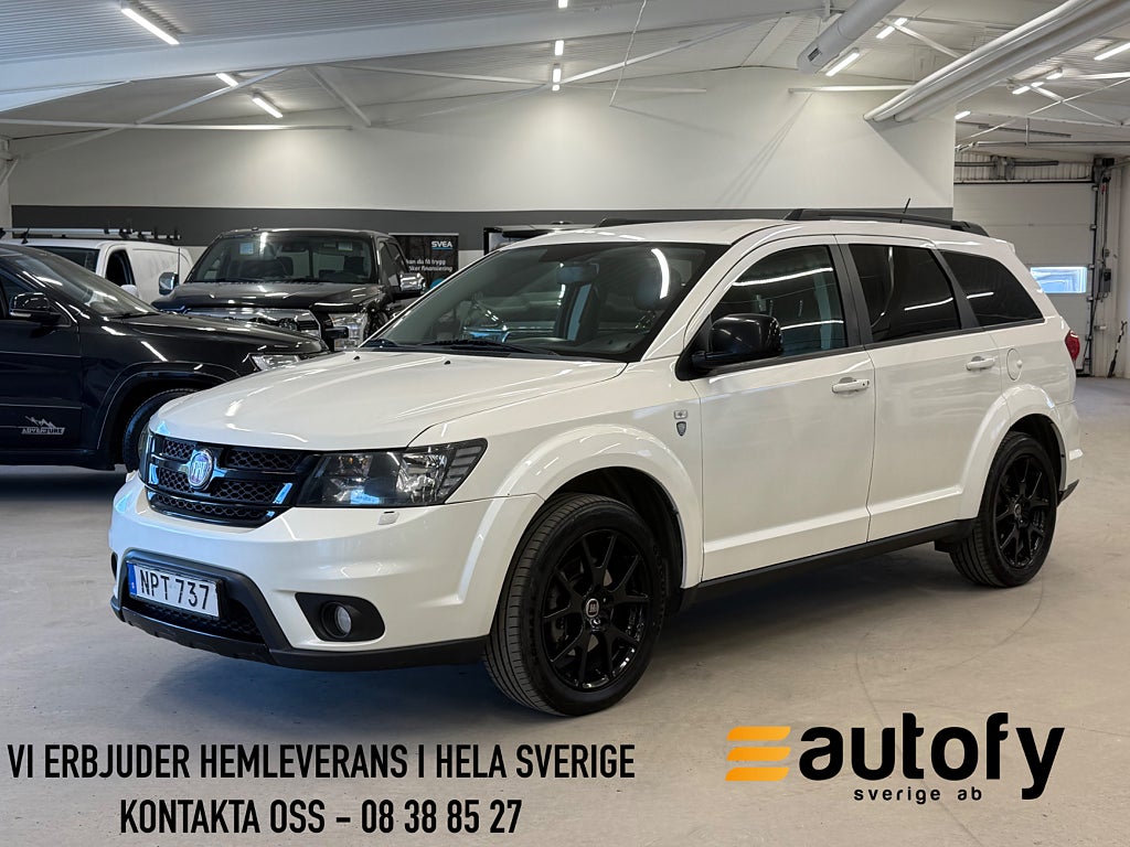 Fiat Freemont 2.0 4x4 BLACK CODE SPORT 7-SITS NAVI B-KAMERA K-REMBYTT
