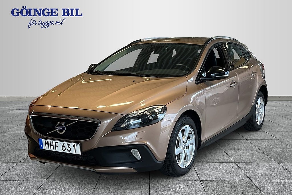 Volvo V40 Cross Country D4 Momentum Business E