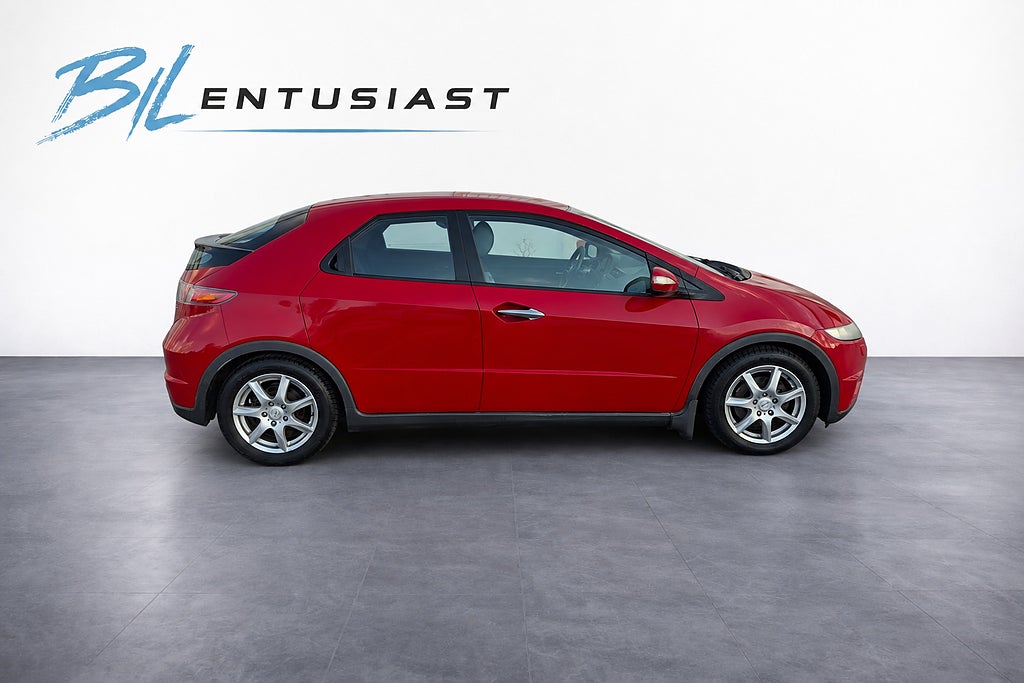 Honda Civic 5-dörrar 1.8 i-VTEC Sport Euro 4
