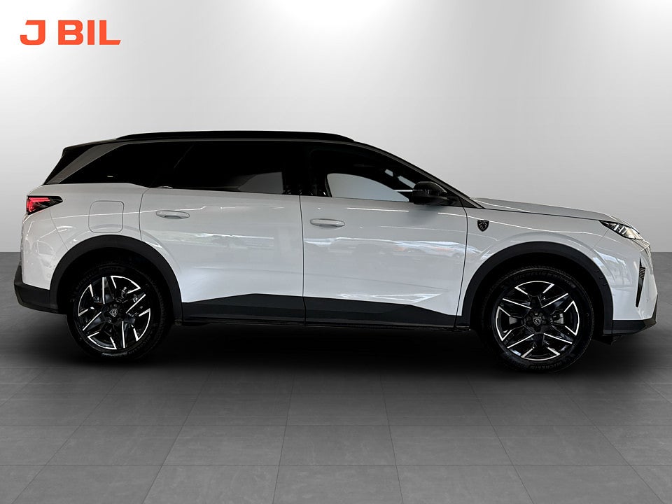 Bild på Peugeot 5008 GT Hybrid 145hk Aut 7-SITS B-KAMERA CARPLAY