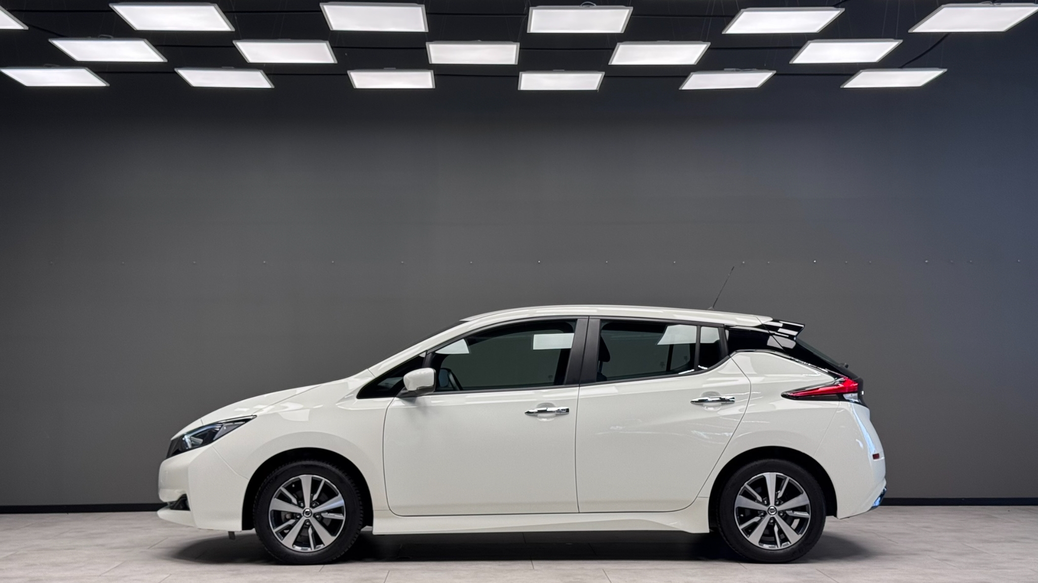 Nissan Leaf 40 kwh 2022, bild 6/53