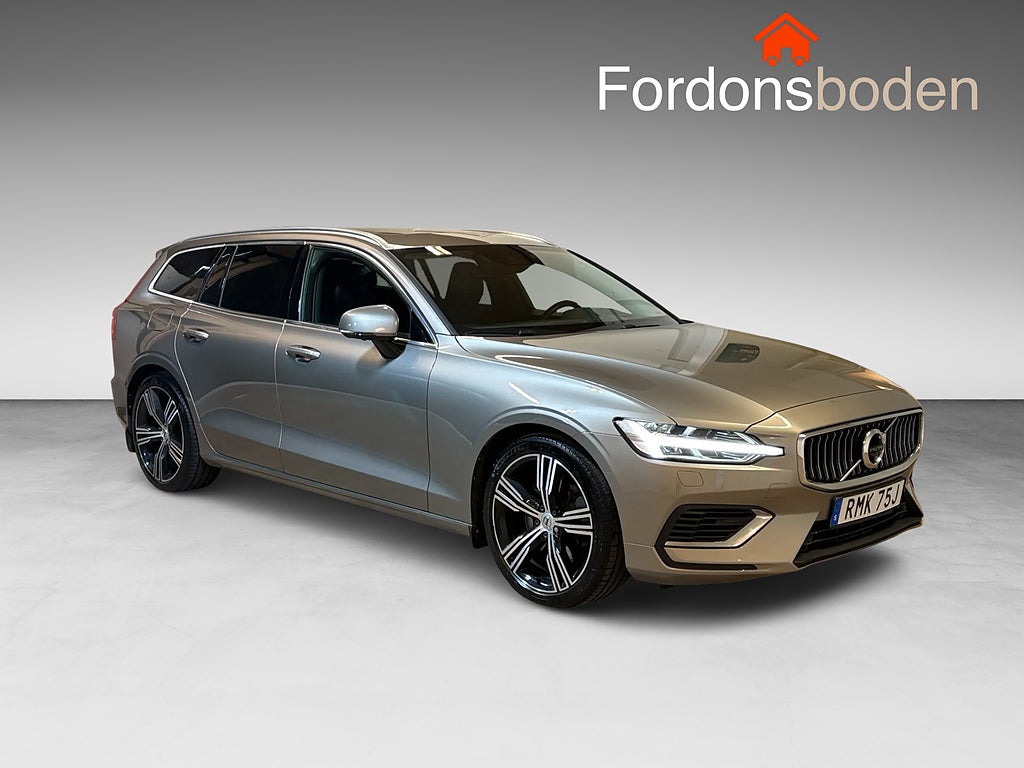 Volvo V60 Recharge T6 AWD Inscription H/K Skinn Drag HuD 341hk