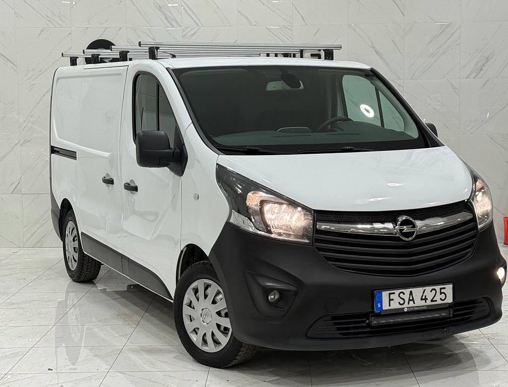 Opel Vivaro Skåpbil 2.9t 1.6 CDTI|Dragkrok|bakkamera|Nybes