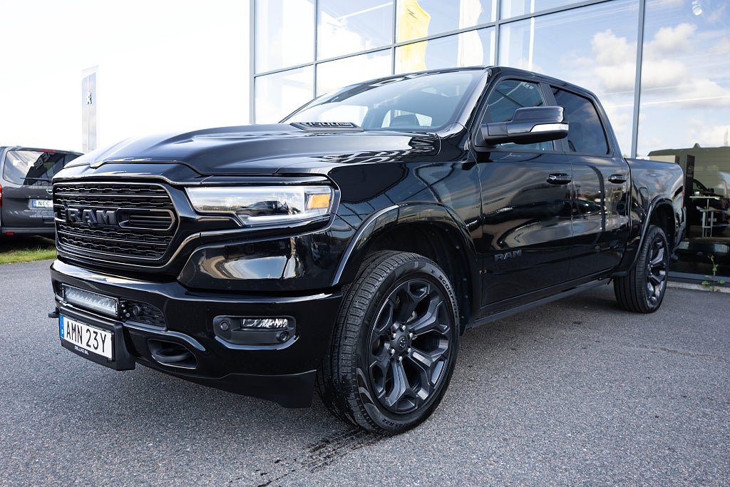 Dodge RAM 1500 5.7 V8 HEMI Limited Night Edition LÅG SKATT