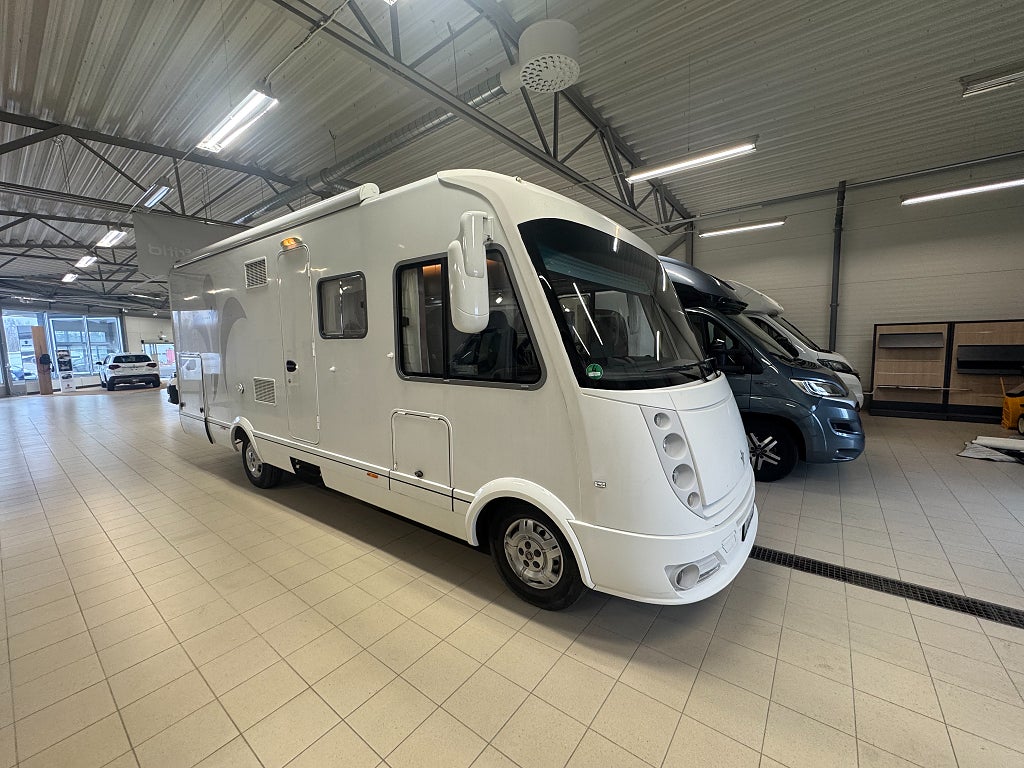 Niesmann Arto 74L  Leverans i hela Sverige