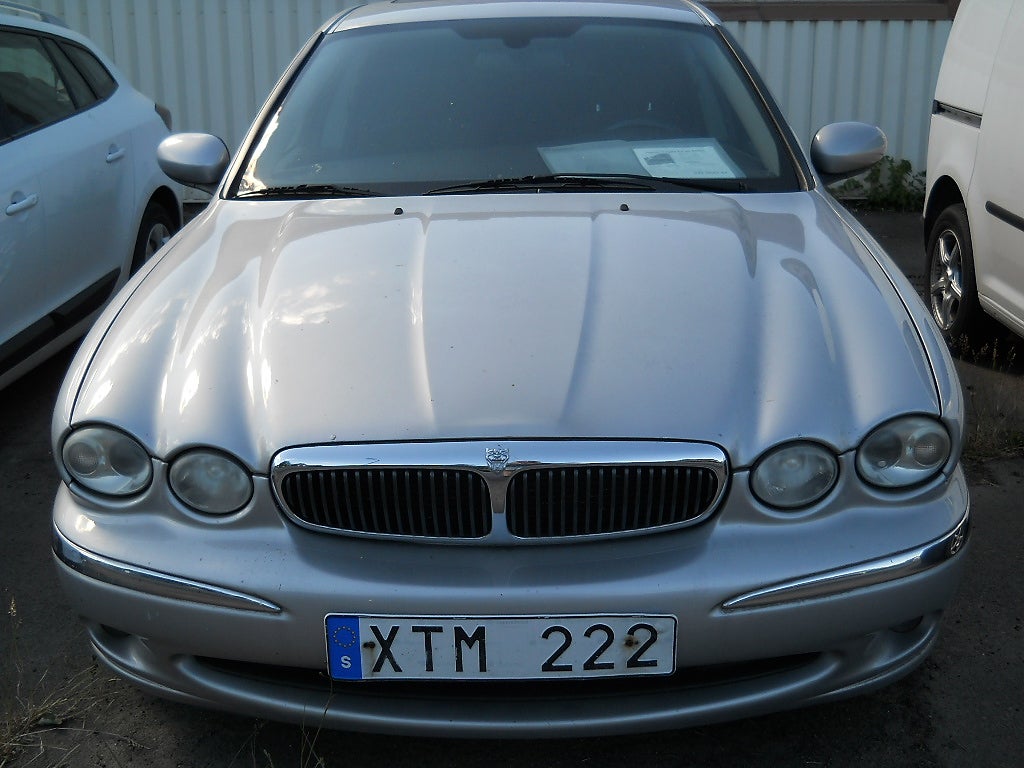 Jaguar X-Type 2.1 V6 157hk