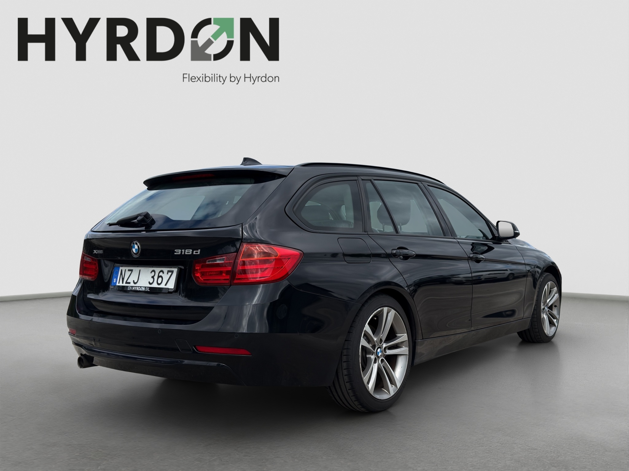 BMW 318 2014, photo 6/52