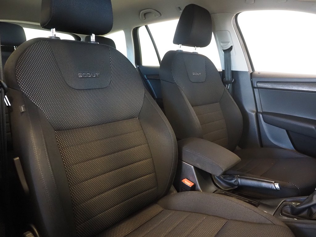 Skoda Octavia Scout 2.0 TDI 4x4 Aut 184hk | Drag | D-värm | 2015