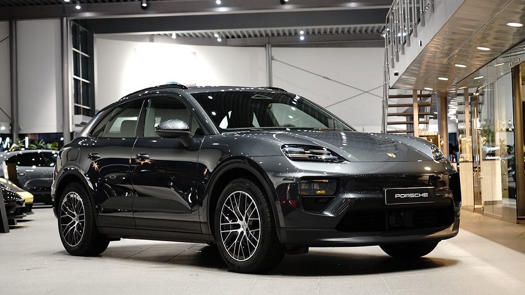 Porsche Macan Electric