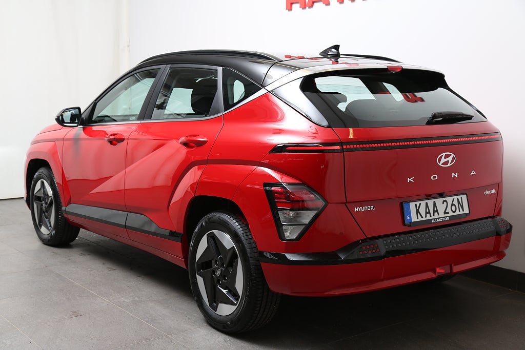 Hyundai Kona EV 48,4 kWh Essential | Kamera Navi Värmepump fd.demo 2024