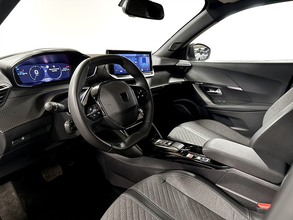 Bild på Peugeot 2008 Allure 1.2 PT 130hk Aut B-KAMERA CARPLAY