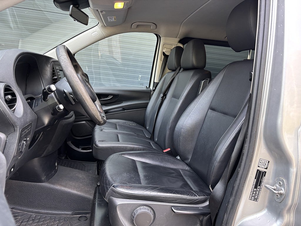 Mercedes-Benz Vito Tourer 116 CDI 3.1t 7G-Tronic Plus 9-Sits Drag Navi