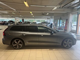 Volvo V60 T5 R-Design/M-värm/Navi/Pano/360°/Rattvärme/H&K