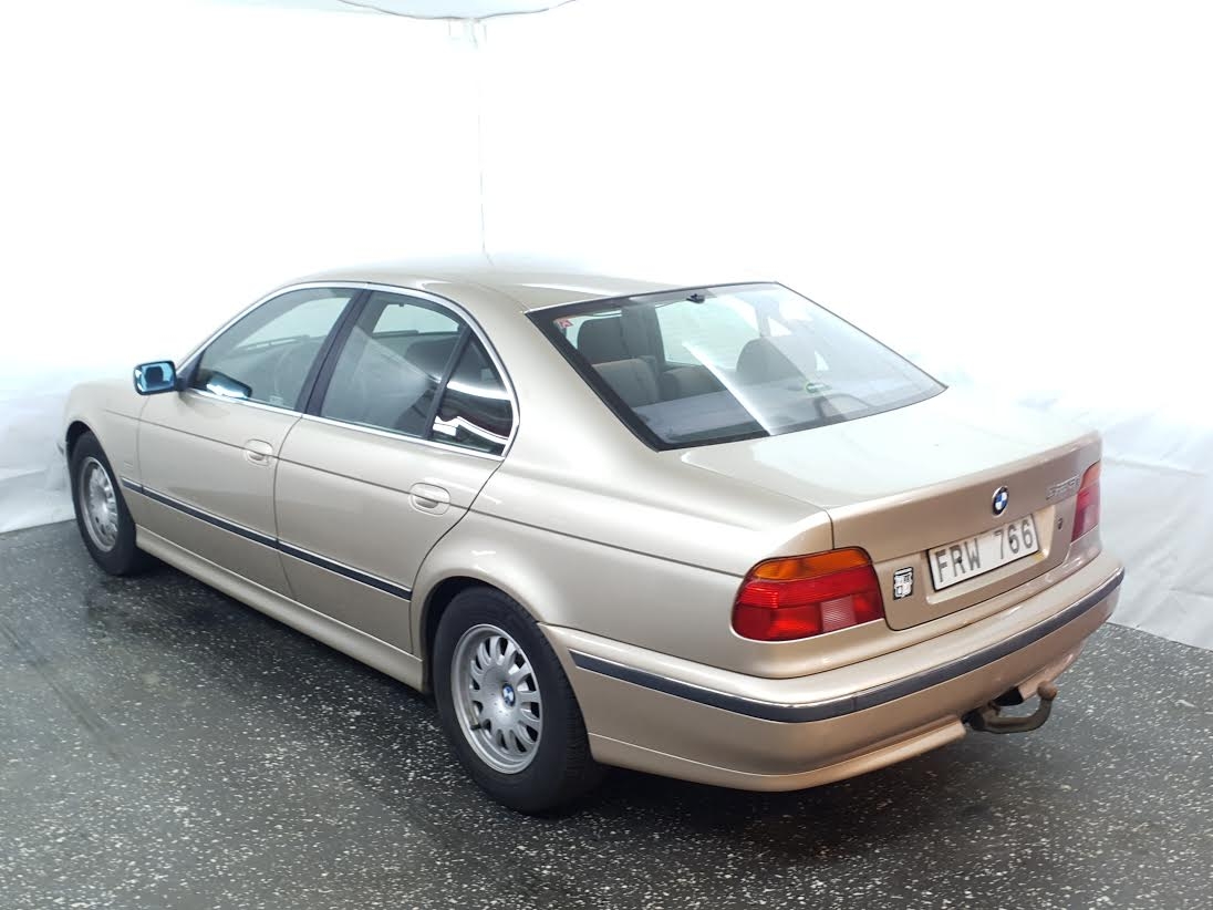 BMW 523 i Sedan 170hk 1998, photo 4/30
