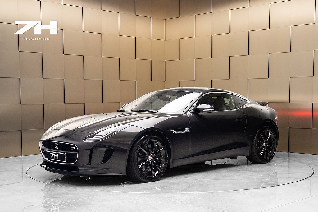 Jaguar F-TYPE S 381hk Sportavgassystem Farthållare Kamera