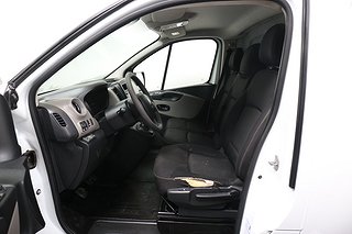 Transportbil - Skåp Renault Trafic 8 av 12