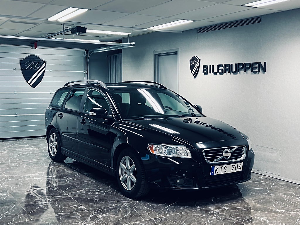 Volvo V50 D2 Momentum|Dragkrok|D-värmare|