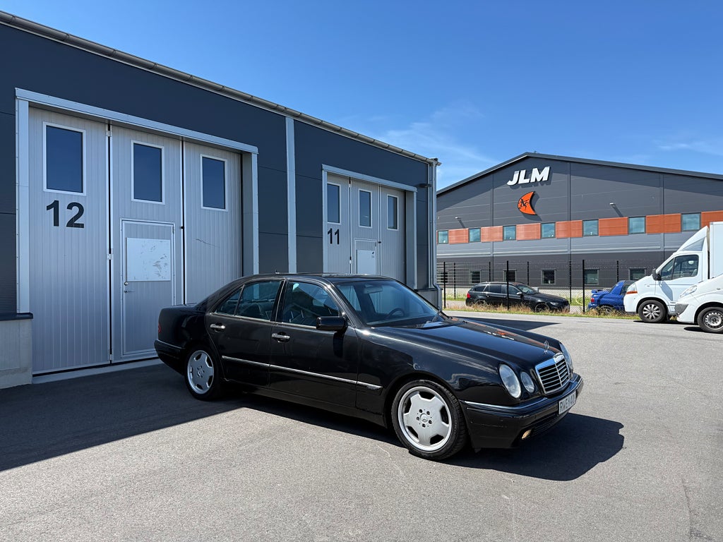 Mercedes-Benz E 430 Automatisk, 5-trinn, 279hk, 1999