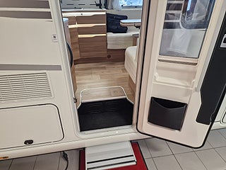 Husbil-integrerad Le Voyageur 7.8 GJF 14 av 40