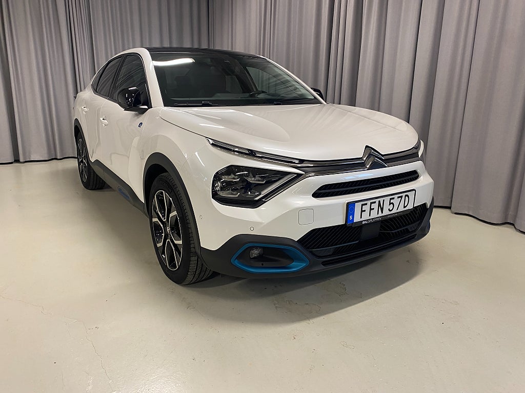 Citroën e-C4X Shine Exclusive Electric. Panorama, Navi