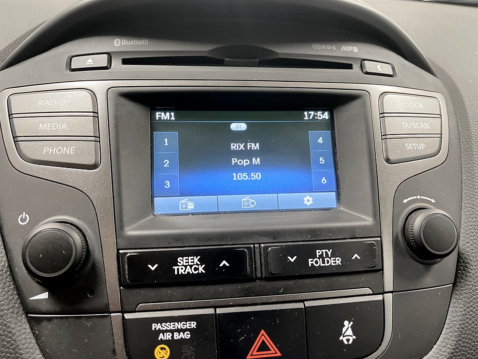 Bild på Hyundai ix35 Black Line 1.6 GDI 135hk BACKKAMERA NYSERVAD