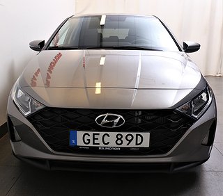 Halvkombi Hyundai i20 5 av 17