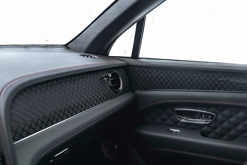 Gallery image 19 of 28