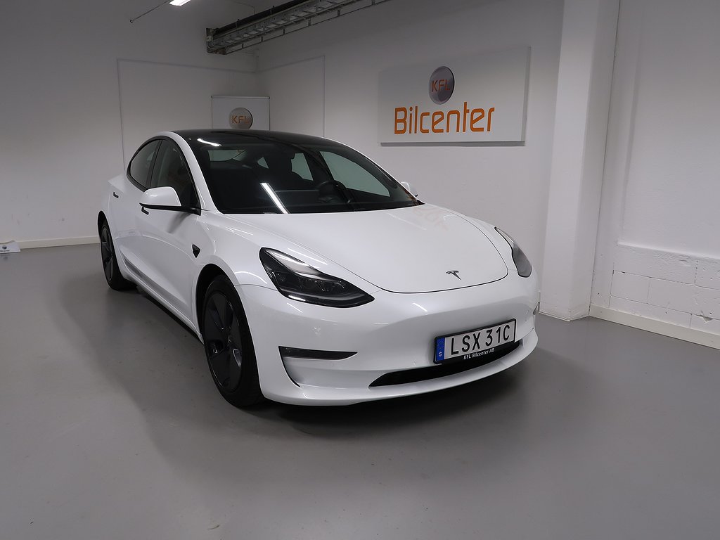 Tesla Model 3 Long Range AWD V-Däck ingår Navi-Kamera-Pano-Skinn-Elbaklucka-BT