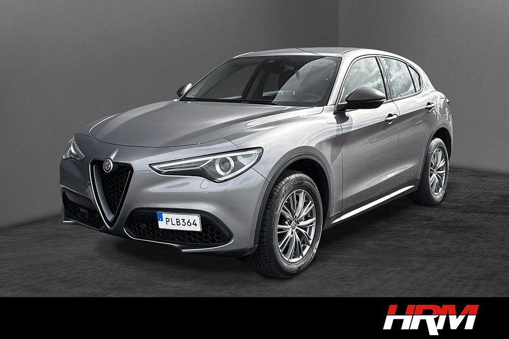 Alfa Romeo Stelvio 2-0 TBI Q4 200hk AWD Kamera Drag Navi