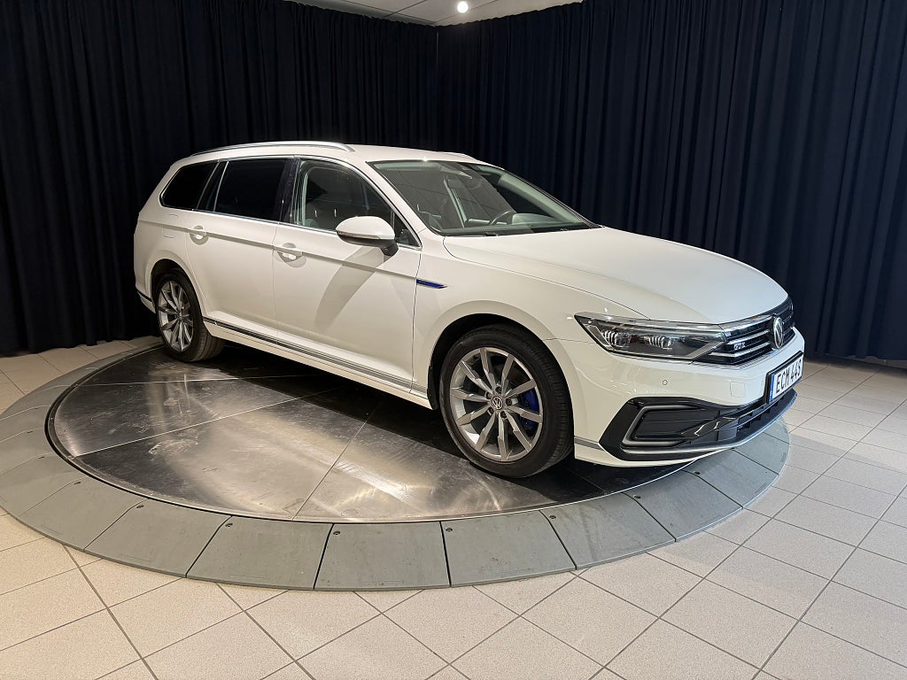 Volkswagen Passat 2022 - miniatyr 9