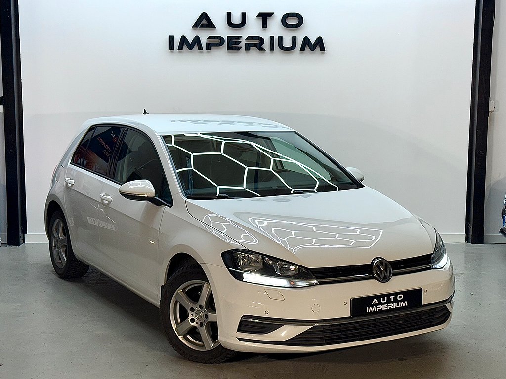 Volkswagen Golf 5-dörrar 1.0 TSI OPF Base P-Sensorer