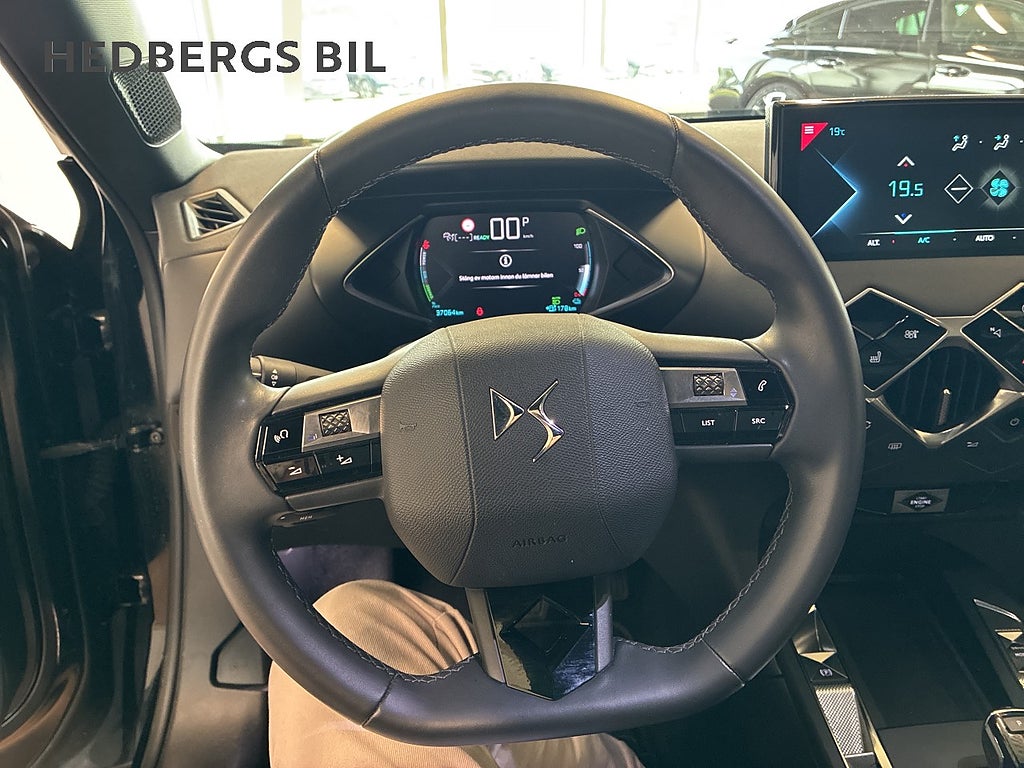 DS 3 Crossback E-TENSE EXCLUSIVE 50KWH 136HK thumbnail