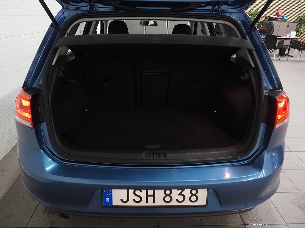 Volkswagen Golf 5-dörrar 1.6 TDI Masters D-Värm P-Sensorer 2015