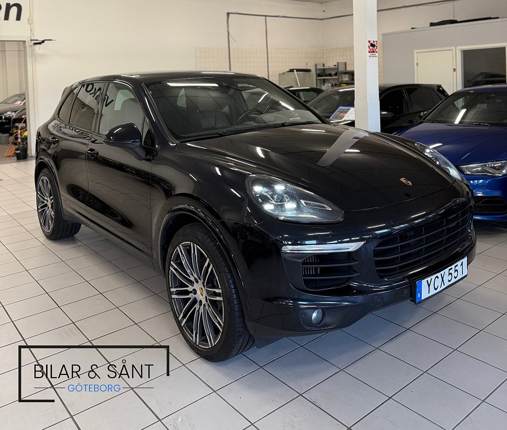 Porsche Cayenne Diesel TipTronic S 262hk BOSE PDLS PASM Chrono Värmare