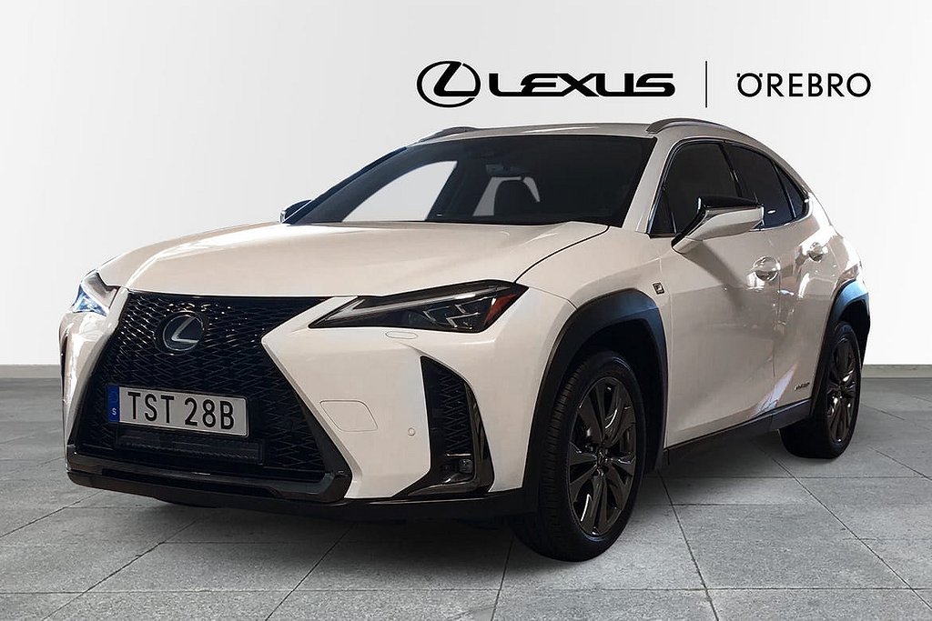 Lexus UX 250h E-Four F SPORT AWD Nav V-hjul