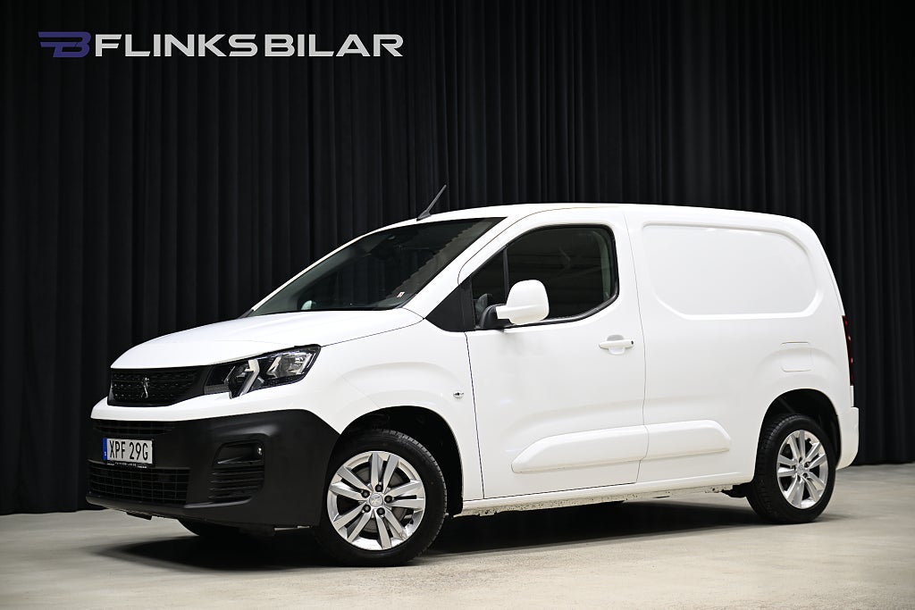 Peugeot Partner 130HK Automat|Nedlackad|Drag|Värmare|Backkamera|Kambytt