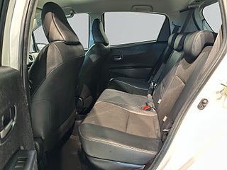 Toyota Yaris Hybrid e-CVT Style Mvärm Kamera Kamkedja SoV