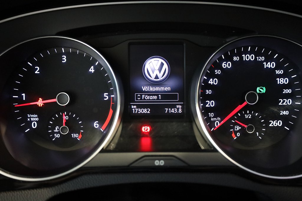 Volkswagen Passat 2,0 TDI 190HK R-line DSG 4M Drag Kamera 2016