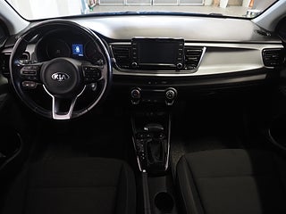 Halvkombi Kia Rio 13 av 21