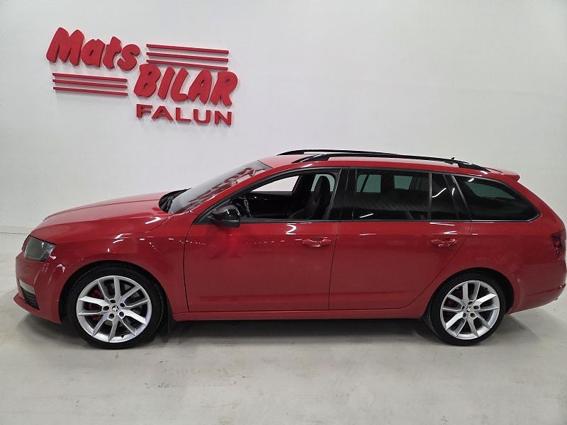 Skoda Octavia RS Kombi Manuell 184 Hk