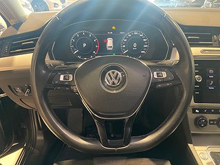 Kombi Volkswagen Passat 14 av 22