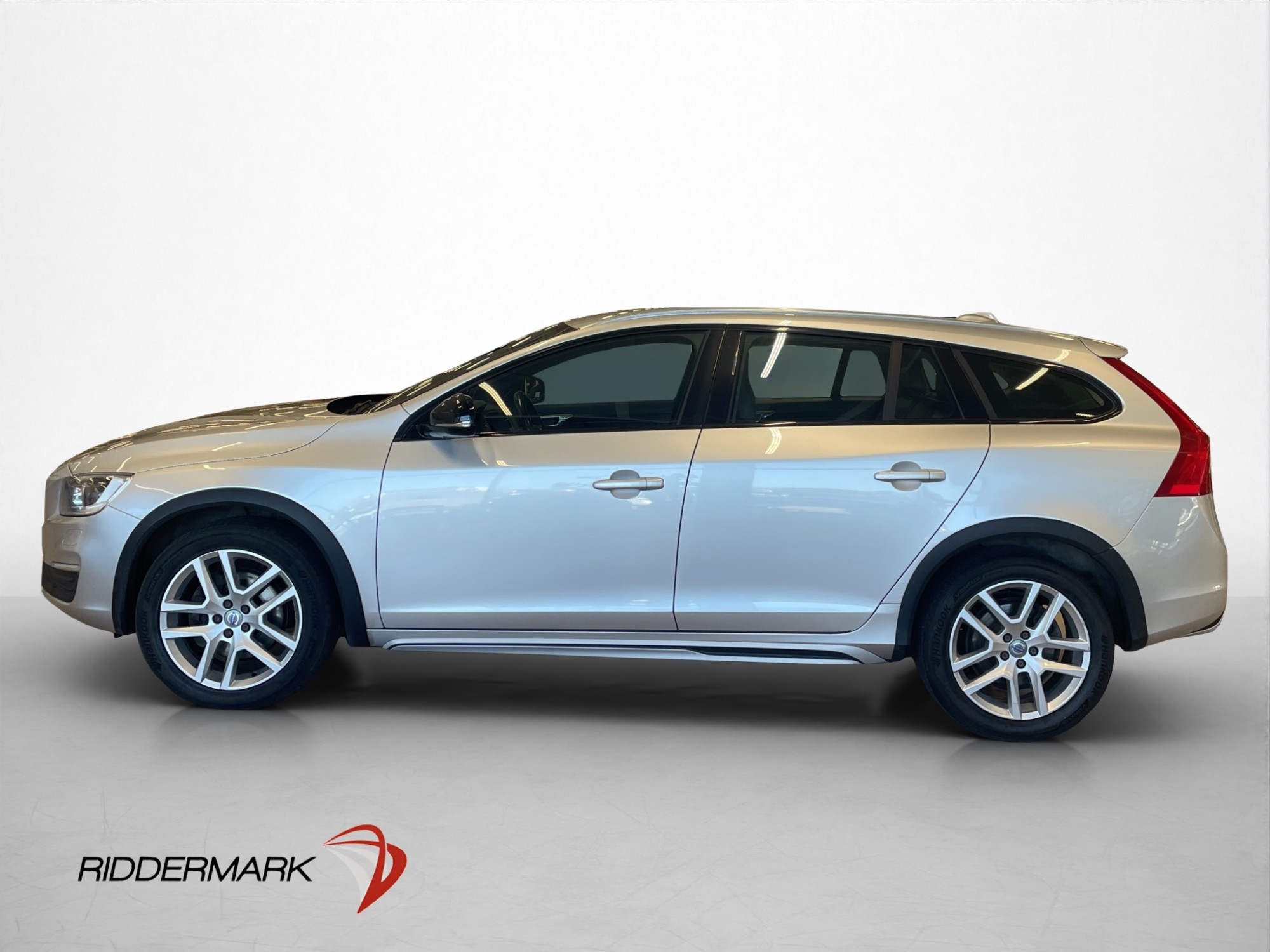 Volvo V60 Cross Country 2017, bild 4/49