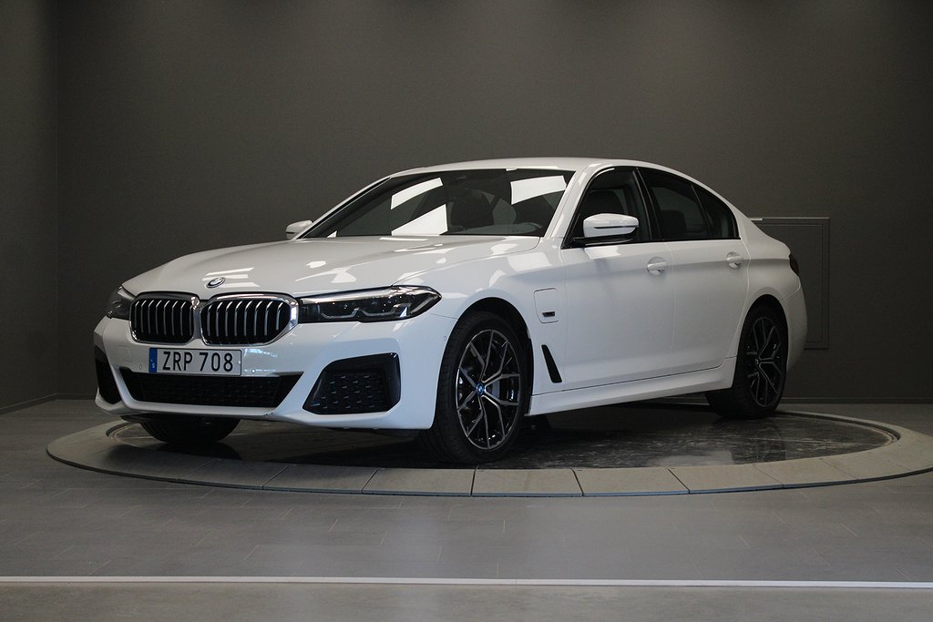 BMW 530e xDrive Sedan/ M-Sport/ Dragkrok