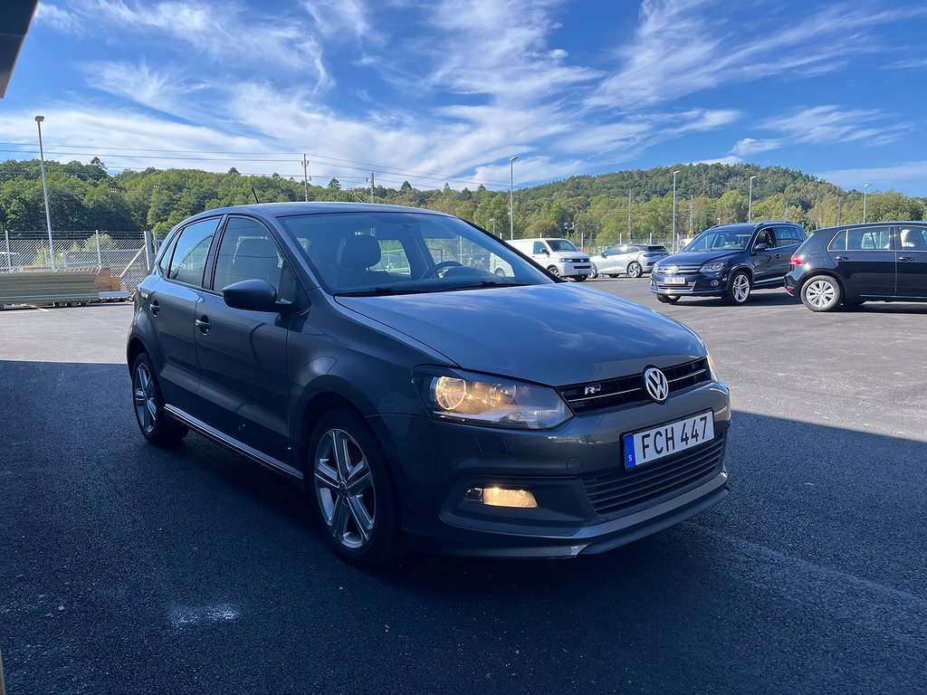 Volkswagen Polo 5-dörrar 1.2 TSI Comfortline Euro 5 R-LINE