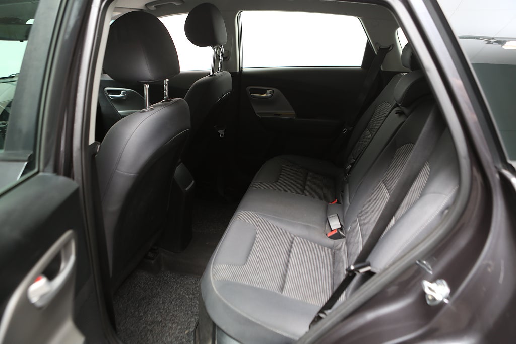 Kia Niro P-HEV 141hk Advance Aut Extraljusramp Motorv 2019