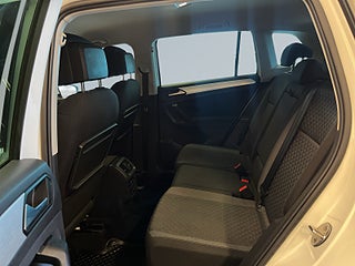 Volkswagen Tiguan 2.0 TSI 4Motion R-Line Kamera/Värmare/SoV-Däck/Drag