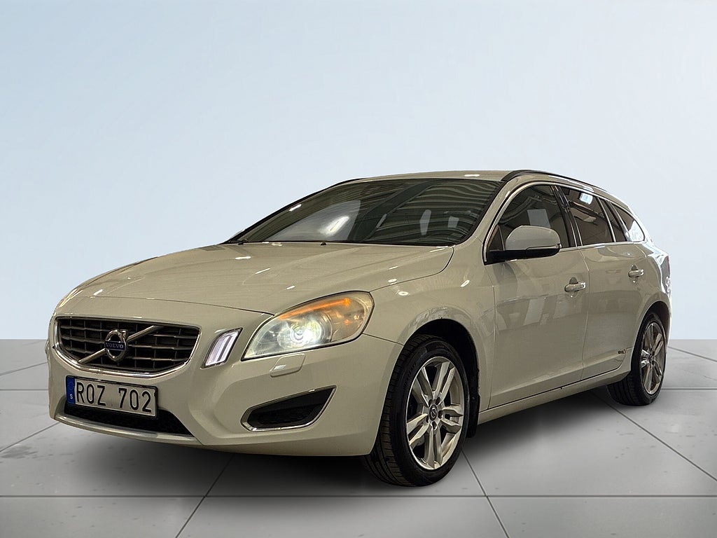 Volvo V60 D2 Momentum Drag Farthållare Psens BT ISOFIX S&V-hjul