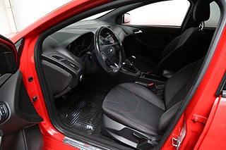 Kombi Ford Focus 11 av 25