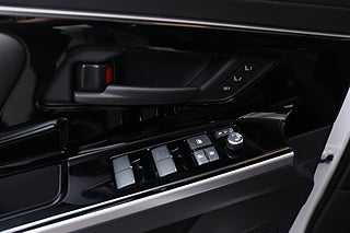 SUV Subaru Solterra 16 av 31